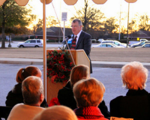 Photos from 2013 Tree Lighting Ceremony