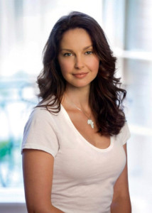 Ashley Judd to Speak at Self Regional Healthcare Foundation 2014 Madame Curie Society Dinner